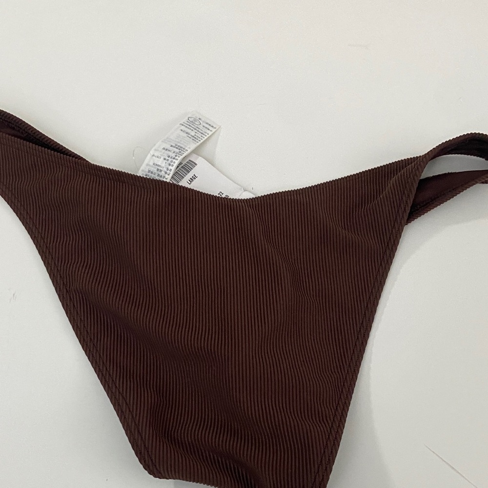 5 for $20 bundle offer Abercrombie & Fitch Chocolate Bikini Bottom - Picture 3 of 3